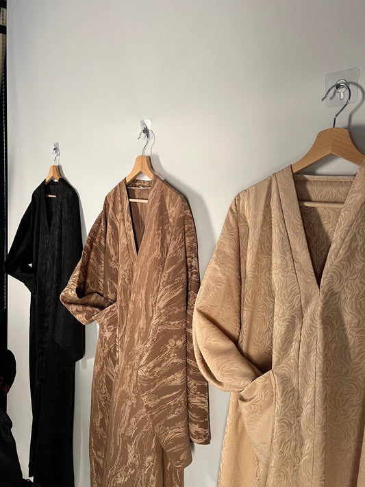 NAHLA – Abaya Beige Lueur du Désert